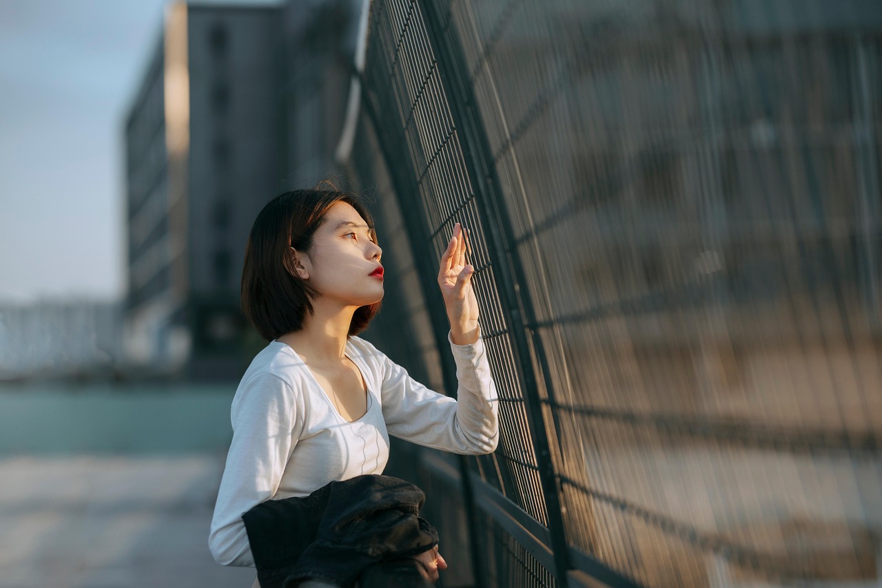 beautiful, woman, sad, beauty, girl, love sick, lonely, model, pose, portrait, sad girl, bridge, outdoors